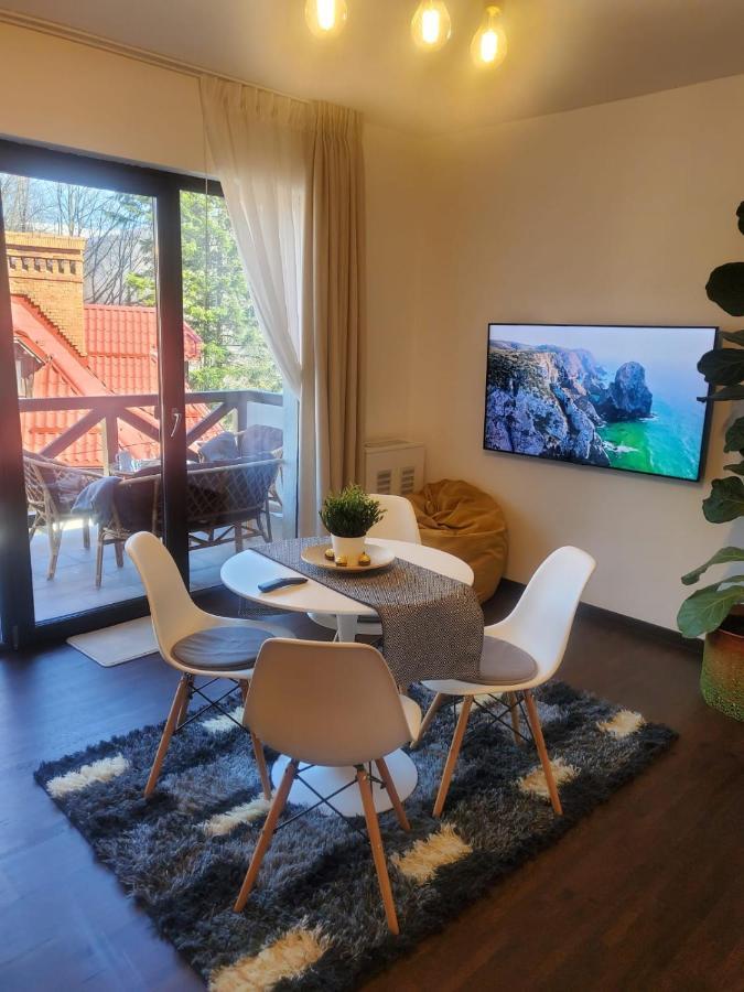 Casa Larisa - Wolves Apartment Σινάια Εξωτερικό φωτογραφία